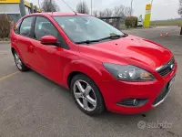 Usata Ford Focus 141 CV (103 kW) 2008 Rosso Berlina