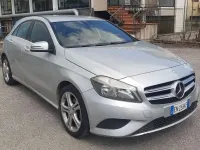 Usata Mercedes A180 109 CV (80 kW) 2013 Argento Utilitaria