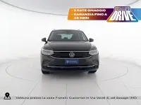 Usata VW Tiguan Life 131 CV (96 kW) 2023 Urano grey SUV