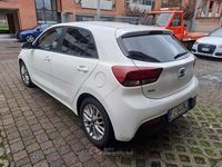 Usata Kia Rio 90 CV (66 kW) 2017 Bianco Berlina