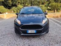 Usata Ford Fiesta 75 CV (55 kW) 2017 Grigio Utilitaria