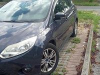 Usata Ford Focus 125 CV (91 kW) 2012 Verde Station wagon