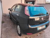 Usata Fiat Punto Lounge 77 CV (56 kW) 2015 Blu Utilitaria