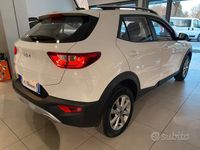 Usata Kia Stonic Urban 84 CV (61 kW) 2022 Bianco SUV