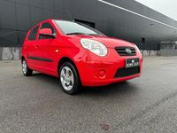 Usata Kia Picanto 63 CV (46 kW) 2010 Rosso Utilitaria