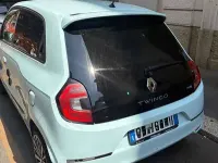 Usata Renault Twingo Intens 30 kW (42 CV) 2021 Blu/azzurro Utilitaria