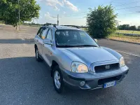 Usata Hyundai Santa Fe Dynamiq 92 CV (67 kW) 2004 Argento SUV