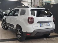 Usata Dacia Duster Prestige 101 CV (74 kW) 2023 Bianco SUV