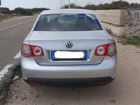 Usata VW Jetta 105 CV (77 kW) 2009 Grigio Berlina