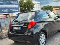 Usata Toyota Yaris 69 CV (50 kW) 2016 Grigio Berlina