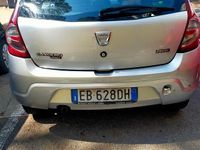 Usata Dacia Sandero 70 CV (51 kW) 2010 Grigio Utilitaria