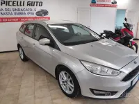Usata Ford Focus 120 CV (88 kW) 2018 Grigio Station wagon