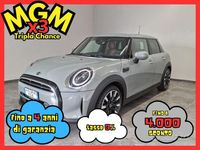 Usado Mini Cooper Classic 75 CV (55 kW) 2022 Gris Utilitario