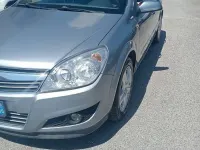 Usata Opel Astra Cosmo 116 CV (85 kW) 2009 Berlina