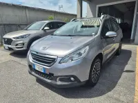 Usata Peugeot 2008 Allure 99 CV (72 kW) 2015 Grigio SUV