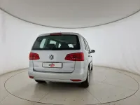 Usata VW Touran Trendline 105 CV (77 kW) 2013 Argento riflesso met. Monovolume