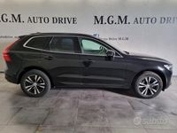 Usata Volvo XC60 Momentum 235 CV (172 kW) 2021 Nero SUV