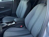 Nuova Peugeot 208 Allure 100 CV (73 kW) 2025 Grigio Utilitaria
