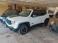 Usata Jeep Renegade Trailhawk 170 CV (125 kW) 2016 Bianco SUV