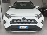 Usata Toyota RAV4 Hybrid Style 218 CV (160 kW) 2023 Bianco SUV