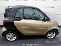 Usata Smart ForTwo Electric Drive Pure 60 kW (82 CV) 2021 Giallo Coupé