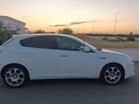 Usata Alfa Romeo Giulietta Distinctive 105 CV (77 kW) 2010 Berlina