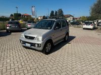 Usata Daihatsu Terios 105 CV (77 kW) 2002 Argento SUV