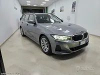 Usado BMW 318 Advantage 150 CV (110 kW) 2023 Gris Familiar