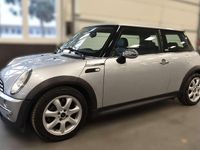 Usata Mini One D 88 CV (64 kW) 2006 Argento metallizzato Utilitaria