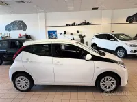Begagnad Toyota Aygo X-cite 72 HK (52 kW) 2018 Vit Halvkombi
