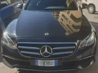 Usata Mercedes E220 Premium 194 CV (142 kW) 2019 Nero Berlina