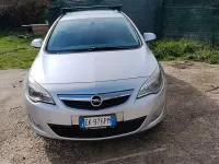 Usata Opel Astra 110 CV (80 kW) 2011 Grigio Station wagon