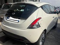 Usata Lancia Ypsilon S 95 CV (69 kW) 2013 Bianco Utilitaria