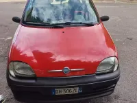 Usata Fiat 600 54 CV (39 kW) 2007 Rosso Utilitaria