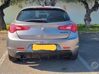 Usata Alfa Romeo Giulietta 120 CV (88 kW) 2019 Grigio Utilitaria