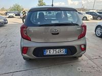 Usata Kia Picanto 65 CV (47 kW) 2019 Grigio Utilitaria