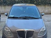 Usata Lancia Musa 100 CV (73 kW) 2007 Marrone Monovolume