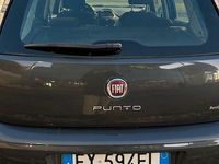 Usata Fiat Punto 65 CV (47 kW) 2015 Grigio Utilitaria