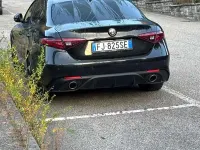 Usata Alfa Romeo Giulia Veloce 211 CV (155 kW) 2017 Nero Berlina