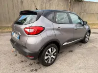 Usata Renault Captur 90 CV (66 kW) 2015 Grigio SUV