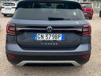 Usata VW T-Cross 110 CV (80 kW) 2023 Grigio SUV