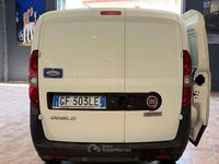 Usado Fiat Doblò 105 HP (77 kW) 2021 Branco Monovolume