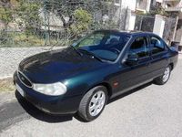 Usata Ford Mondeo Ghia 131 CV (96 kW) 1997 Verde Berlina