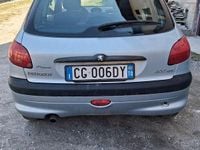 Usata Peugeot 206 90 CV (66 kW) 2003 Utilitaria