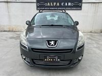 Usata Peugeot 5008 Allure 114 CV (83 kW) 2013 Grigio Monovolume