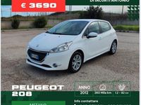 Usata Peugeot 208 Allure 82 CV (60 kW) 2012 Bianco Utilitaria
