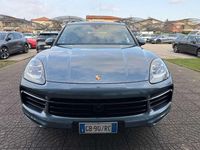 Usata Porsche Cayenne 441 CV (324 kW) 2018 Blu/azzurro SUV