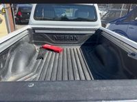 Usata Nissan Navara Visia 163 CV (119 kW) 2018 Bianco Pick-up