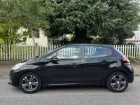 Usata Peugeot 208 Active 95 CV (69 kW) 2015 Utilitaria
