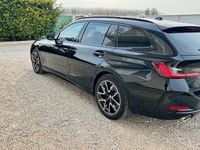 Usata BMW 320 190 CV (139 kW) 2023 Nero Station wagon